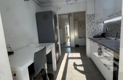 Rental of a comfortable 2-room apartment, 53 m², Tomis 3, Constanta, Romania